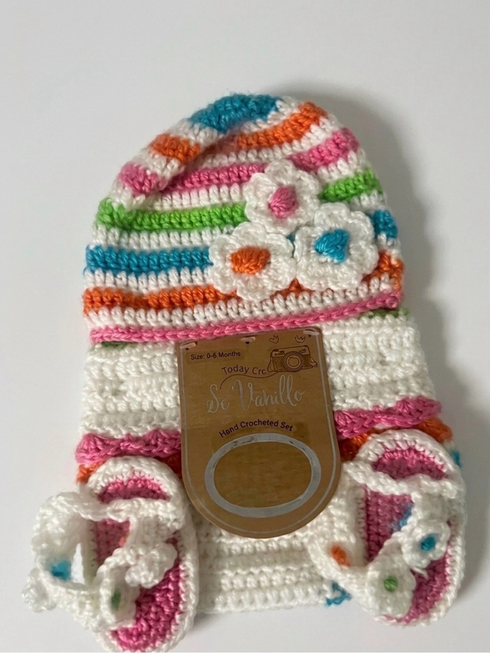 Hand-Crocheted 3 piece set Baby Hat, booties, and diaper cover